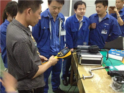 山東濰柴動(dòng)力河南內(nèi)窺鏡演示現(xiàn)場